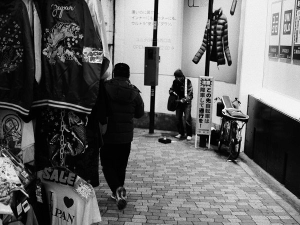 真夜中の本屋さん 日本で最も危険な絵本屋 Cohonの日常 3 さらば Cohon 永遠に Bookshop Lover 真夜中の本屋さん 日本で最も危険な絵本屋 Cohonの日常 3 さらば Cohon 永遠に Bookshop Lover
